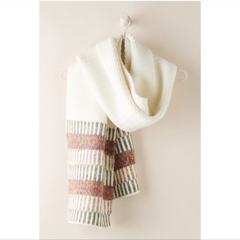 Anthropologie Avery Space Dyed Stripe Scarf Chunky Cozy Knit Bohemian Cream